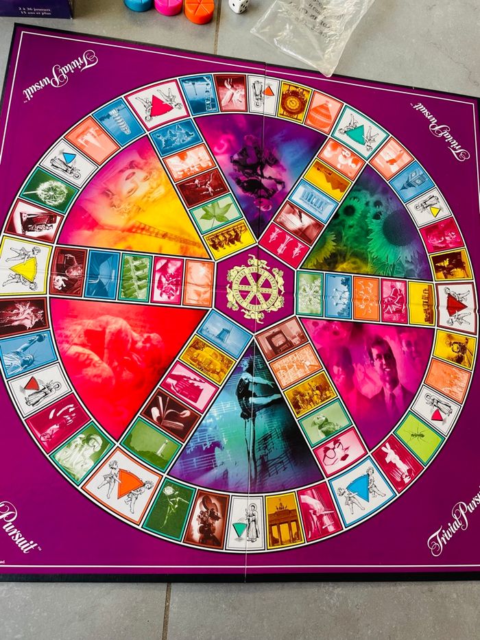 Jeu de société Trivial Pursuit Genus - photo numéro 2