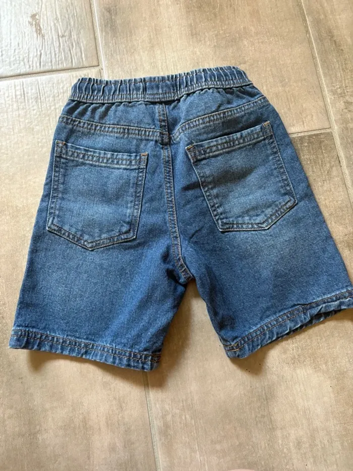 Short dpam 6 ans - photo numéro 4