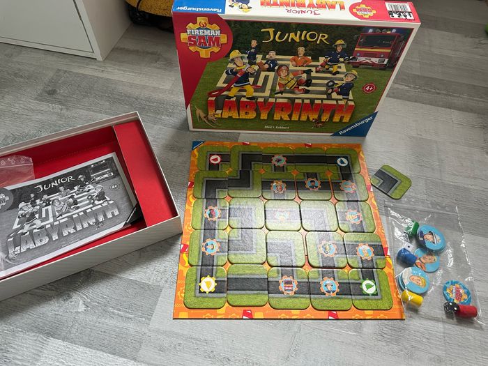 Lot labyrinthe junior + 2 puzzles Sam le pompier - photo numéro 3
