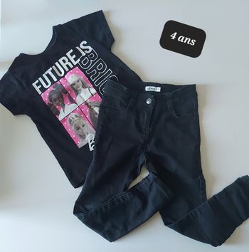 Jean noir et t-shirt barbie tenue en 4 ans