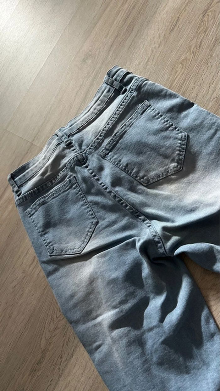 Jean skinny à trou - photo numéro 3
