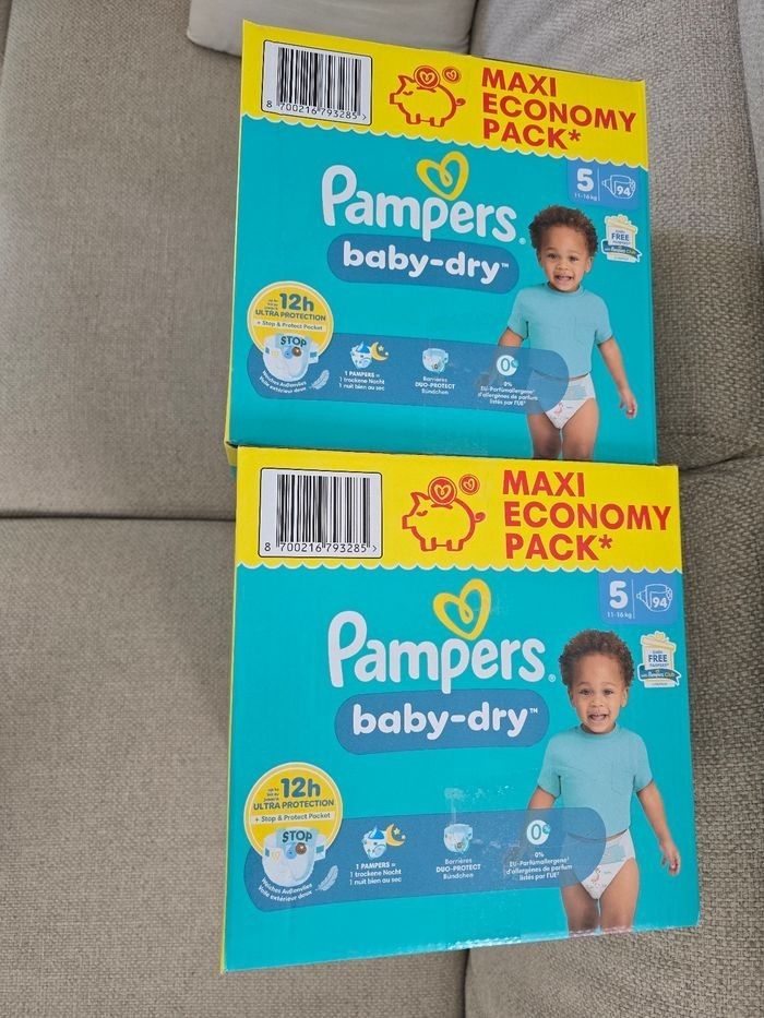 2 Maxi Pack Couches Baby-Dry Pampers Taille 5 - photo numéro 2