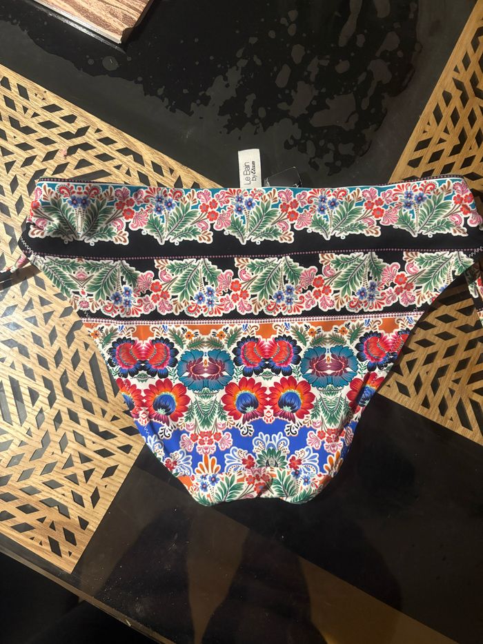 Bas de maillot de bain Etam jamais porté taille S - photo numéro 2