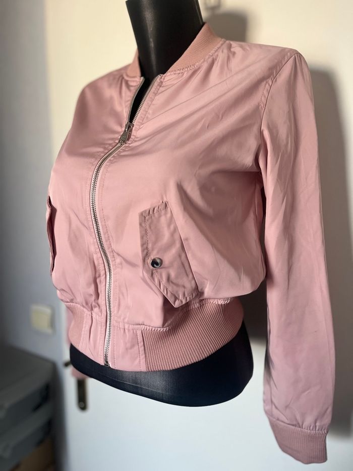 Veste rose bershka - photo numéro 3