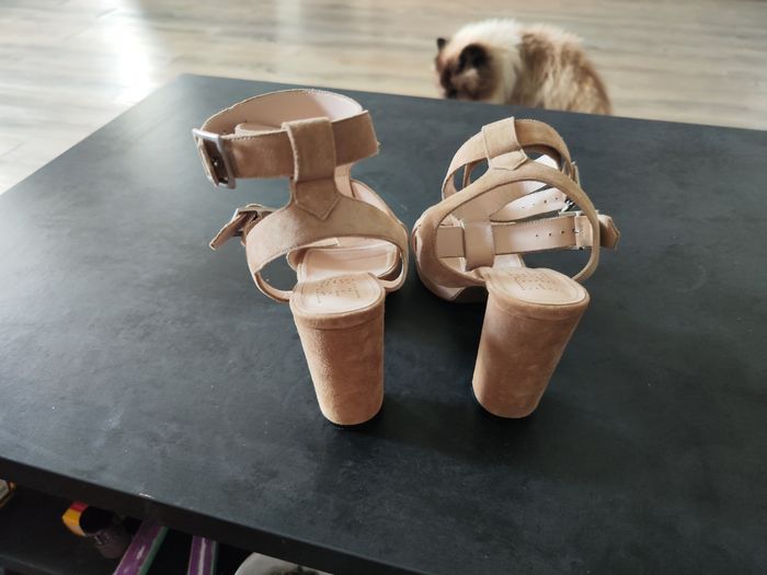 Sandales free lance - photo numéro 3