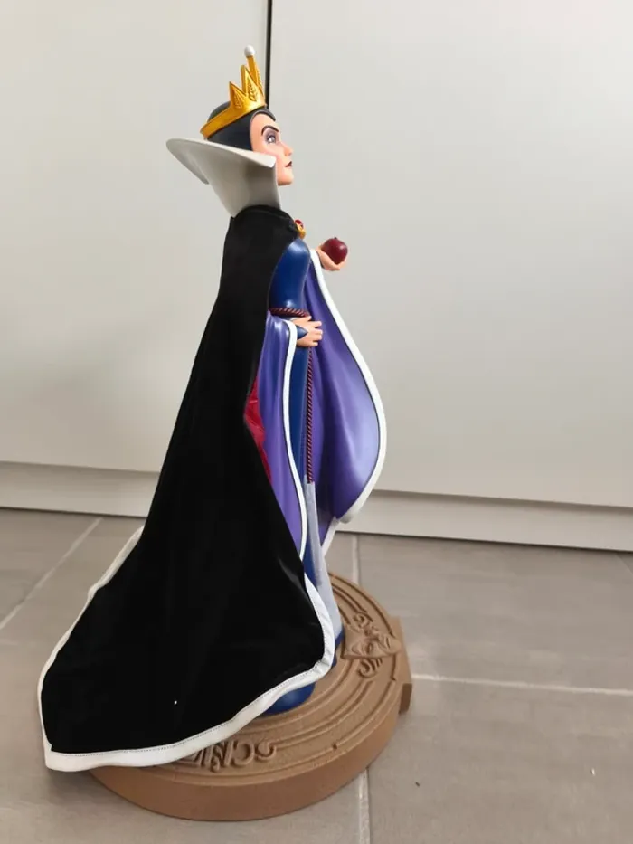 Figurine La Méchante Reine - Disney Mastercraft - photo numéro 4