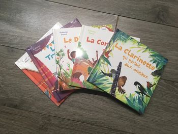 Livres neufs (lot de 5).