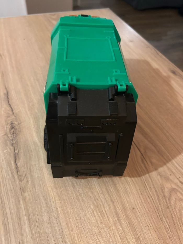 Camion de recyclage - photo numéro 6