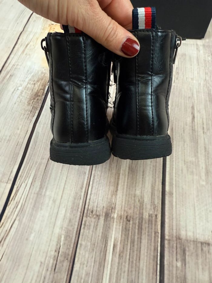 Bottines enfant à Zip Tommy Hilfiger pointure 28 mixte - photo numéro 17