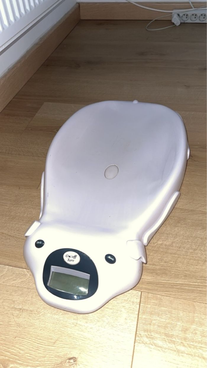 Pèse-bébé électronique - photo numéro 4