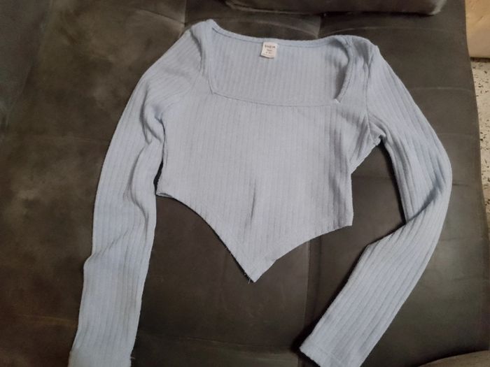 Haut fille - photo numéro 2