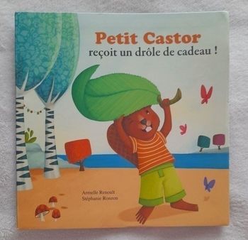 Livre Petit Castor reçoit un drôle de cadeau !