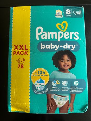 78 couches Pampers taille 8 