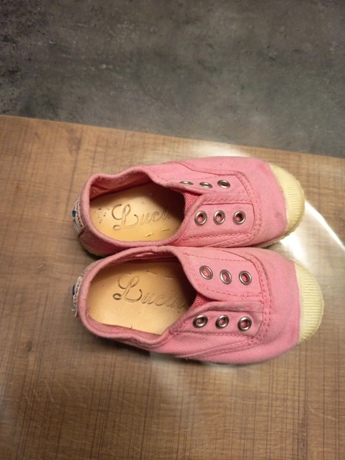 Chaussures en taille 22 de chez lucine - photo numéro 2