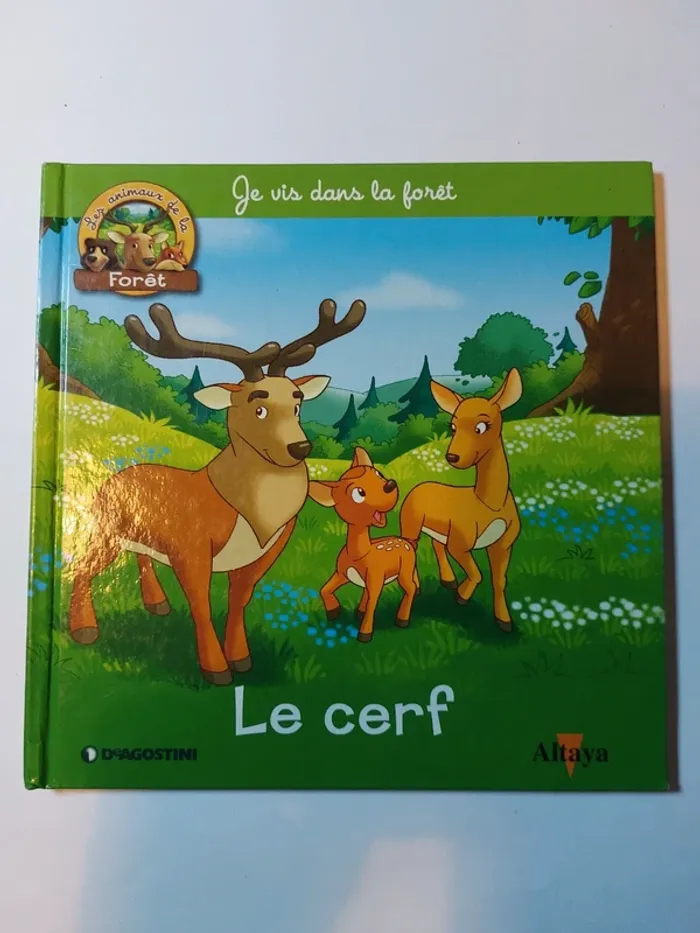 Livre enfant Je vis dans la forêt- Le cerf