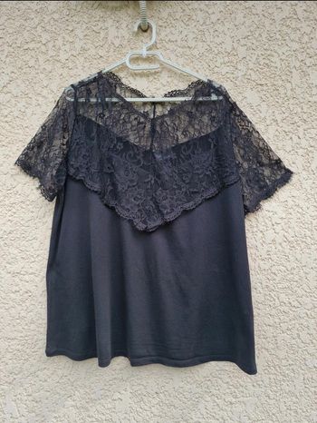 Haut à dentelle noir - Taille 48/50 - Bodyflirt