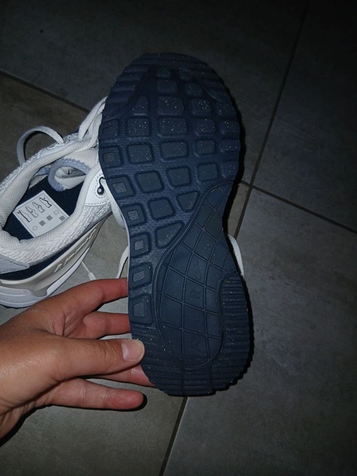 Nike air systm taille 39 - photo numéro 7