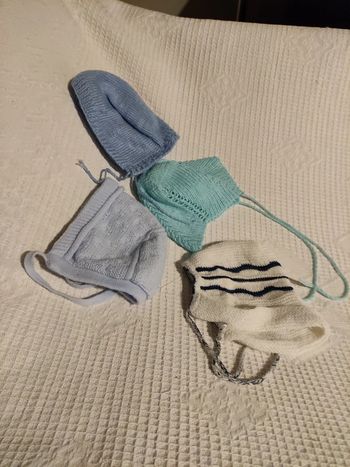 Bonnets laine bébé