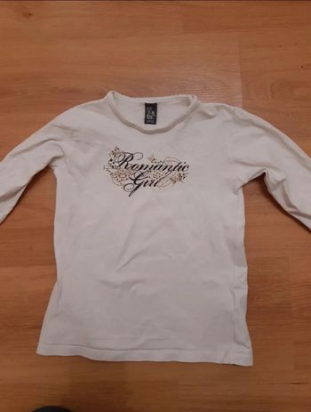 Tee-shirt manche longue fille taille 7/8 ans