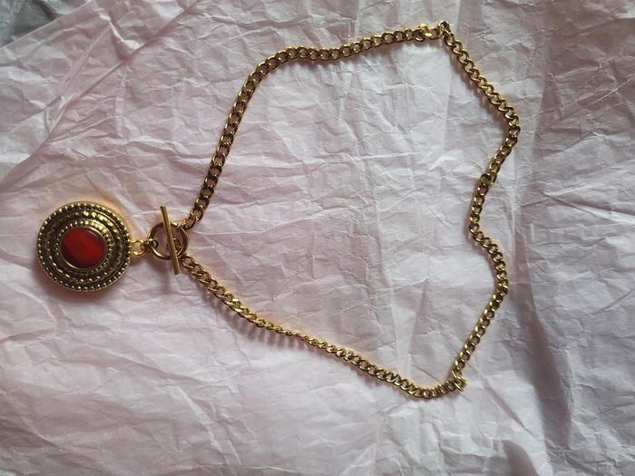 Collier upcyclé avec un joli bouton chiné. - photo numéro 4