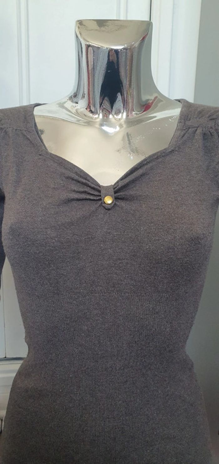 Pull taupe - photo numéro 2