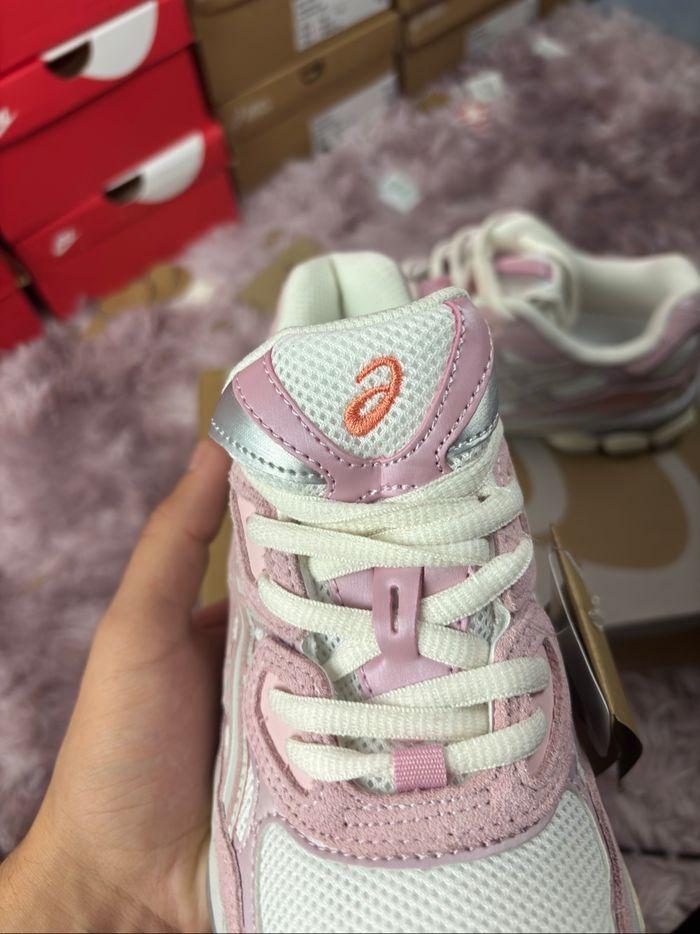 Asics gel NYC pink cream neuve taille 43,5 - photo numéro 4
