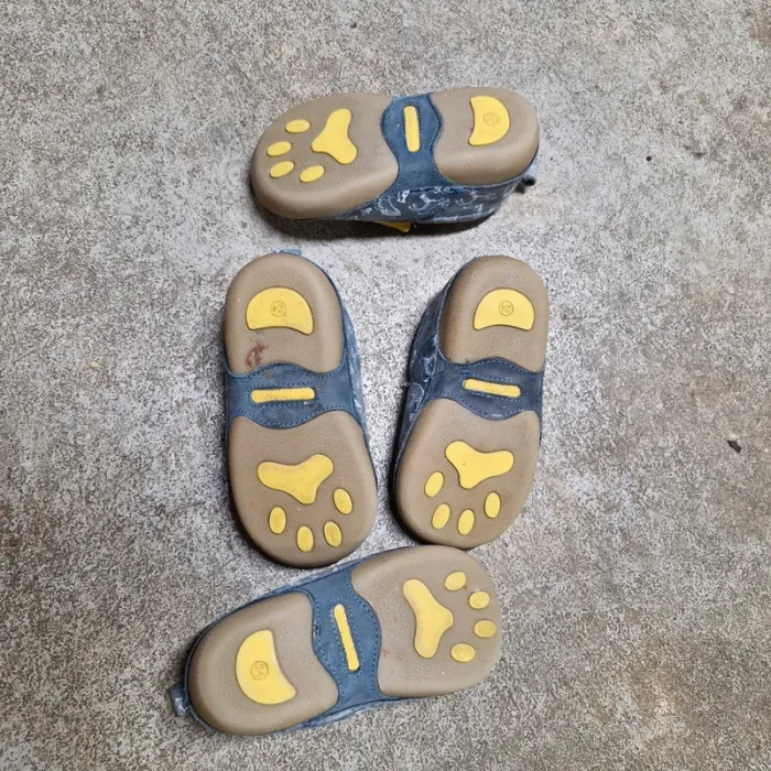 Paires de chaussons - photo numéro 2