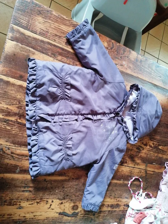 Manteau mi saison 18mois fille