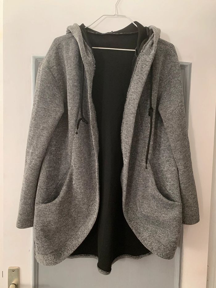 Veste à capuche