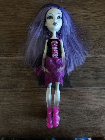Barbie monster hight 
