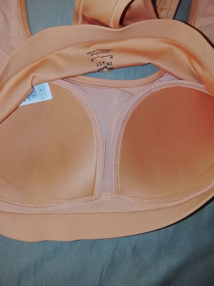 Ensemble Nike FIT training Swoosh/Universa taille M - photo numéro 4