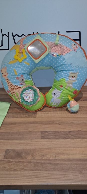 Coussin éveil bébé