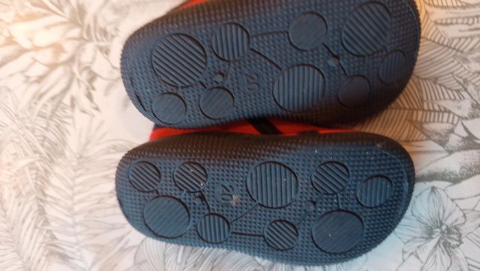 Chaussons mickey - photo numéro 3