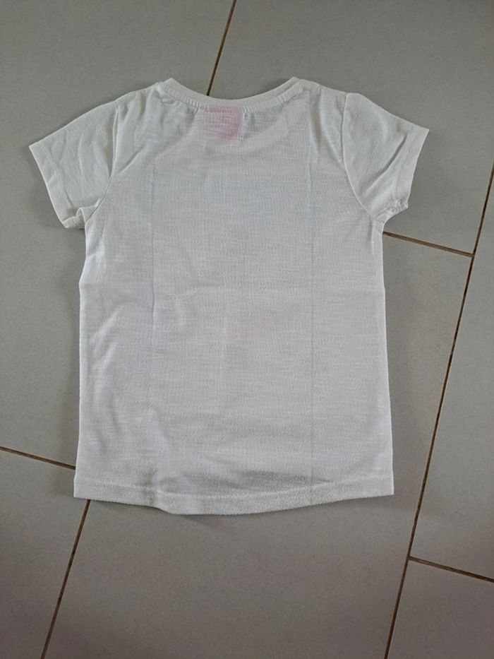 T-shirt 4/5 ans - photo numéro 2
