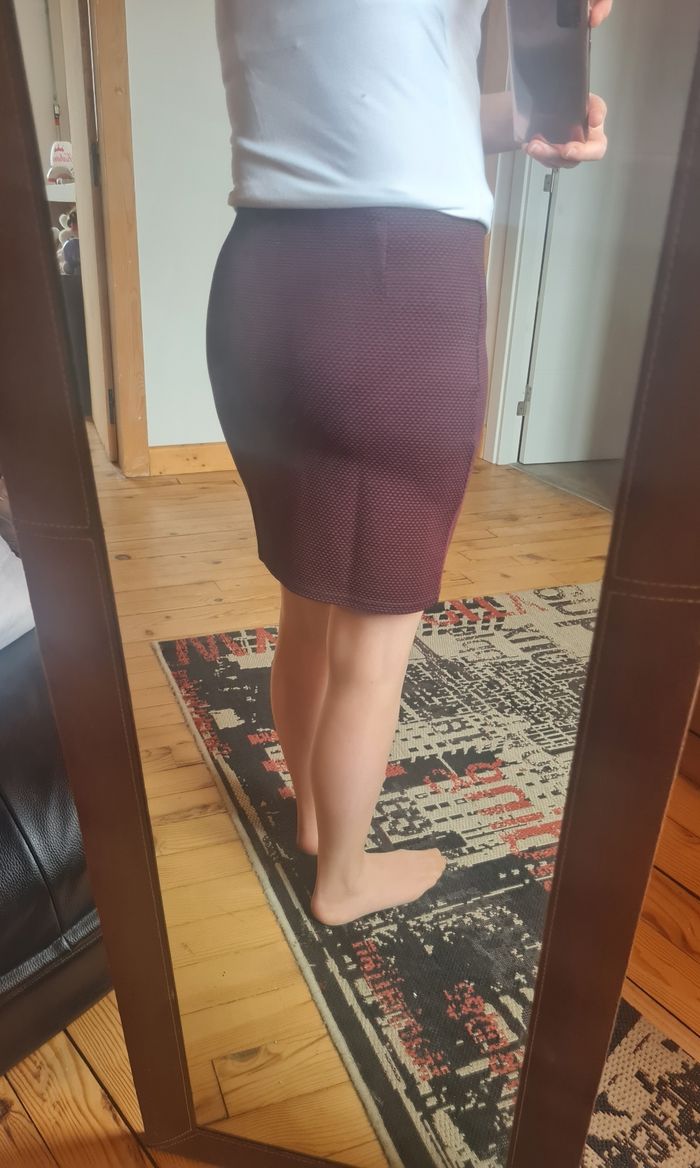 🌸 Jupe longueur genou Kiabi – Taille S / M – Neuve