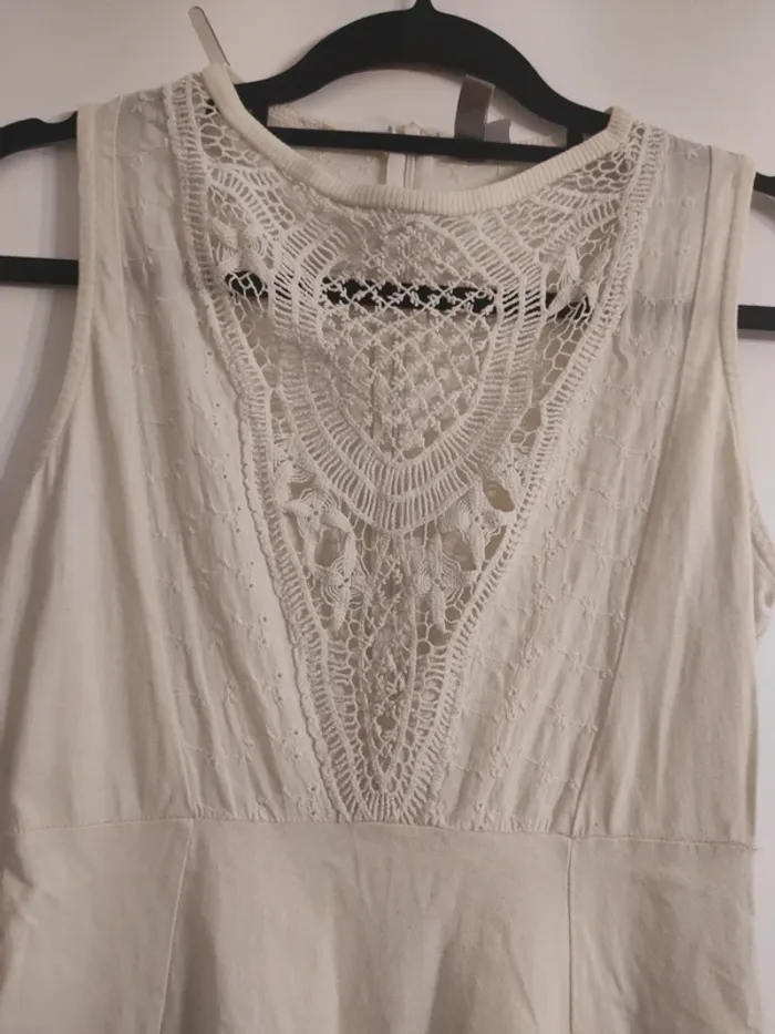 Robe été crème Asos tailleS - photo numéro 2
