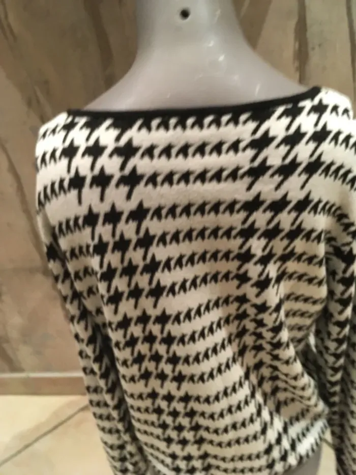 Magnifique pull en 42 de marque Zumba tout doux tout chaud - photo numéro 4
