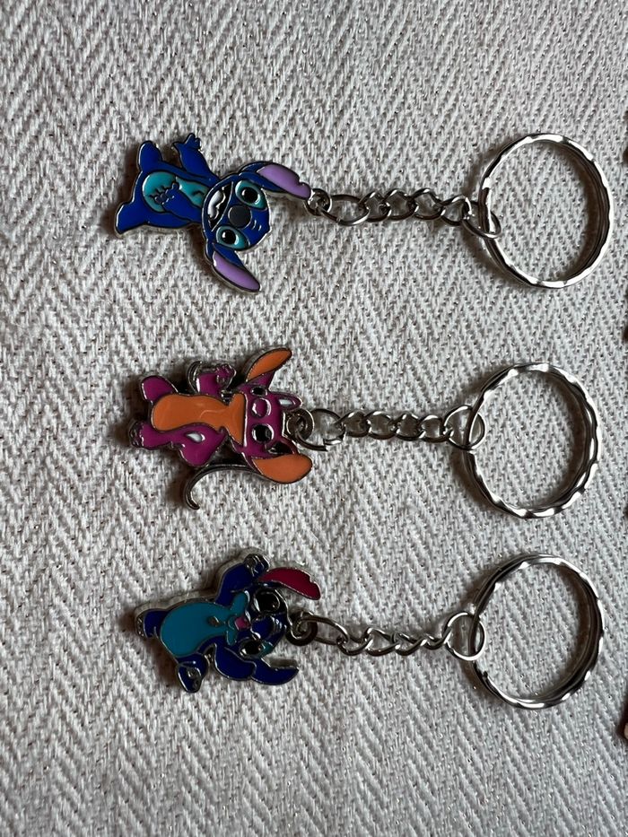 Lot 7 porte clé stitch - photo numéro 4