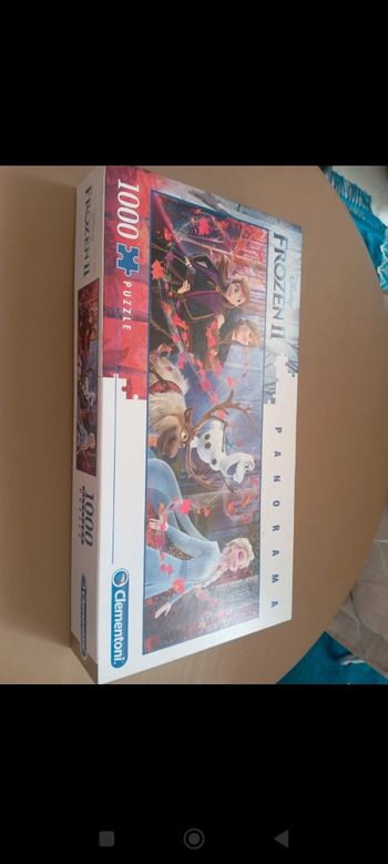 Vend puzzle reine des neiges