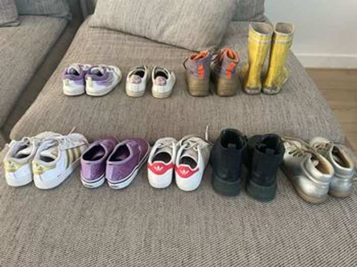 Lot paires de chaussures p. 24 filles - photo numéro 3