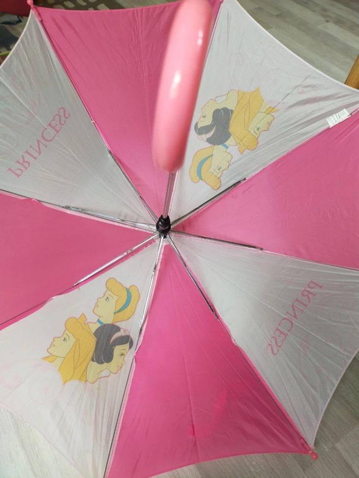 Parapluie princesses - photo numéro 5
