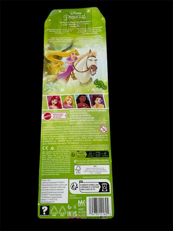 Poupée princesse Disney Raiponce neuve dans emballage. Jamais ouvert.