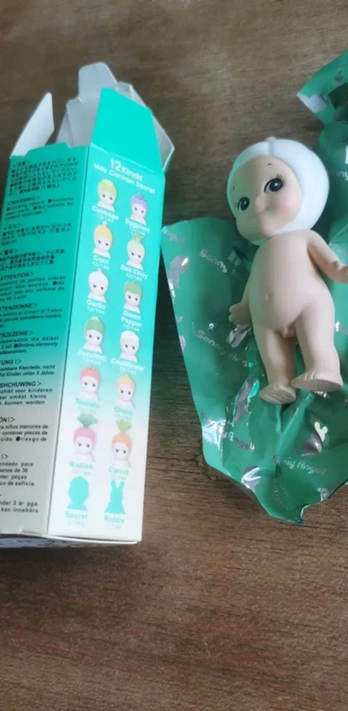 🌼Sonny Angel Vegetable Series Figurine Garlic (Ail) Officiel avec boîte+sachet Zéro hasard 🧄 - photo numéro 5