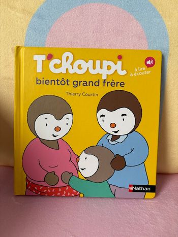 T’choupi bientôt grand frère.