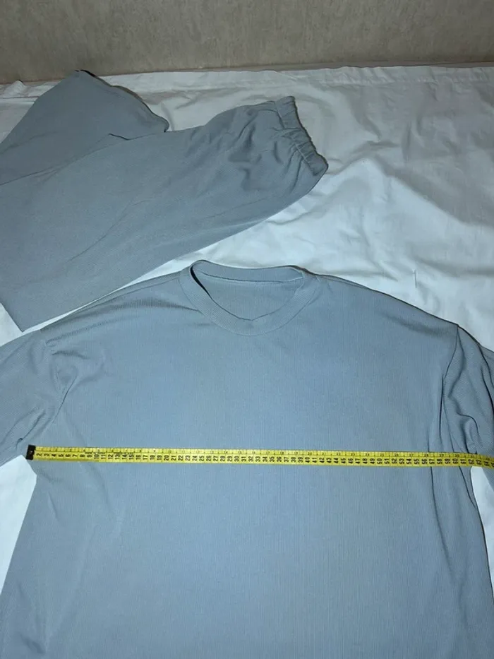 Pull et pantalon combinaison - photo numéro 6