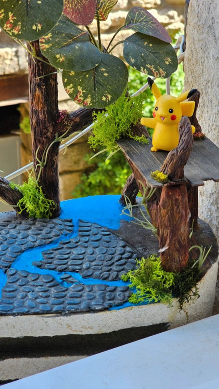 Super figurine Pokemon pikachu