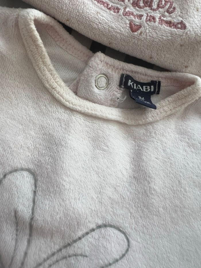 Lot pyjamas - 1 mois - photo numéro 2