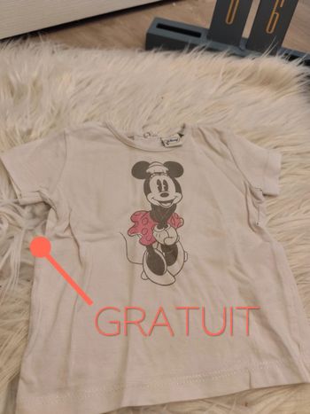 Gratuit - T shirt Minnie