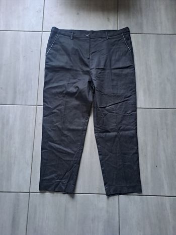 Pantacourt léger gris foncé Taille 46