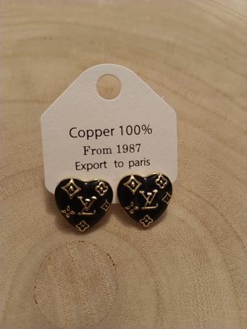Boucle d'oreille